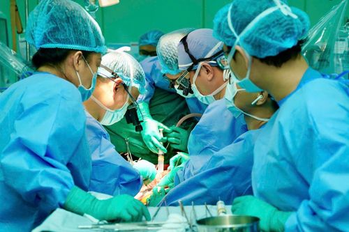 Chia gan để ghép cứu sống 2 bệnh nhân từ người hiến tạng