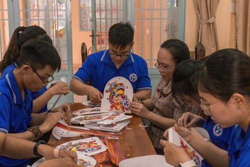 Mang miềm vui Trung Thu đến trẻ em vùng sâu, vùng xa