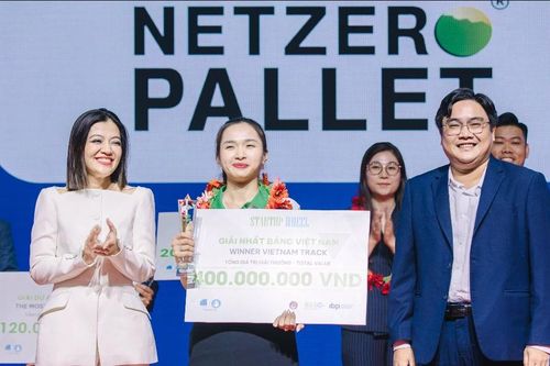 Sản phẩm pallet xơ dừa polimer NetZero Pallet của AirX Carbon đoạt giải Quán quân Startup Wheel 2024