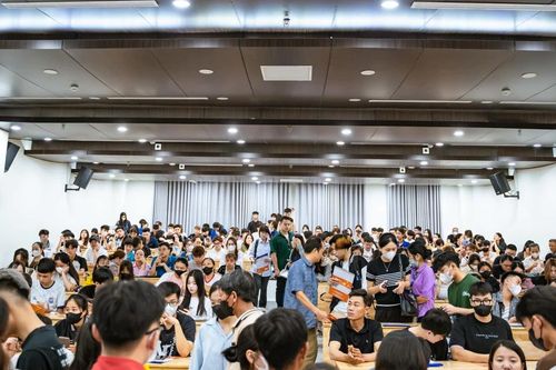 Trường Đại học Đại Nam đón 6.000 tân sinh viên trong đợt nhập học đầu tiên