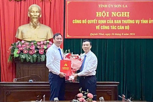 Công bố quyết định của Ban Thường vụ Tỉnh ủy Sơn La về công tác cán bộ