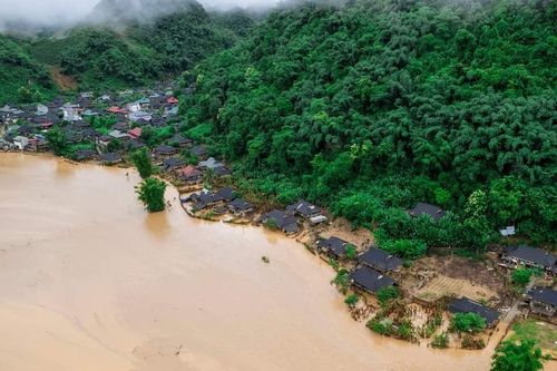 Bản làng ở Sơn La một tháng hứng 2 trận ngập