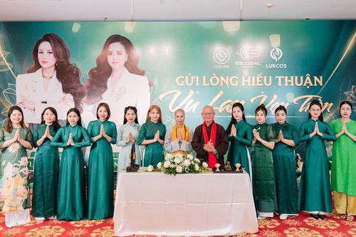 Chương trình 'Gửi lòng hiếu thuận - Vu Lan vẹn tròn'