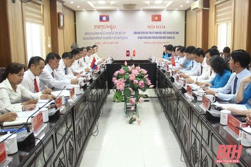 Hội đàm trao đổi kinh nghiệm công tác tuyên giáo giữa hai tỉnh Thanh Hóa - Hủa Phăn