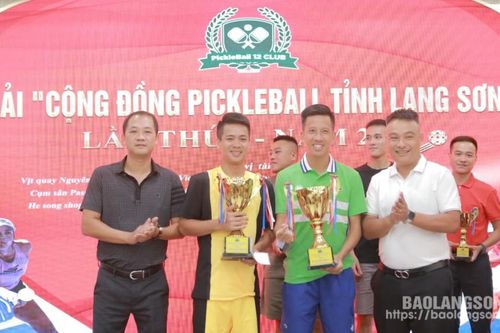 Hơn 40 câu lạc bộ tham gia giải Cộng đồng Pickleball tỉnh Lạng Sơn lần thứ nhất