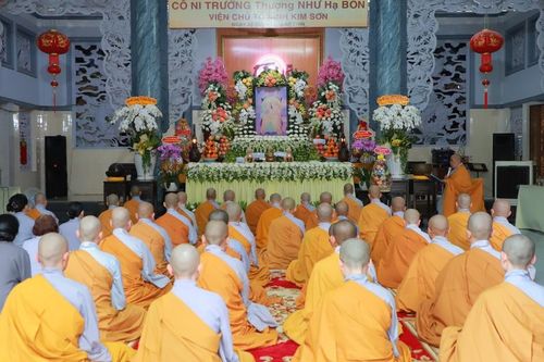 Tưởng niệm 18 năm ngày Ni trưởng Thích nữ Như Bổn, viện chủ chùa Kim Sơn (Q.Phú Nhuận) viên tịch
