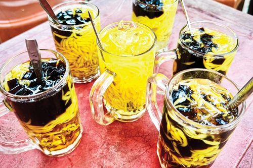 Chè tôm lạnh - món ăn độc đáo cho ngày hè