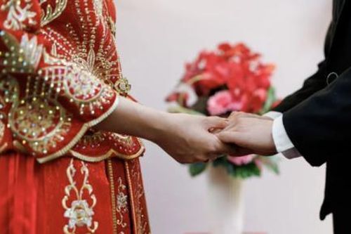 Trung Quốc: Chính quyền phải lập 'đội đặc nhiệm' tìm vợ cho đàn ông trung niên