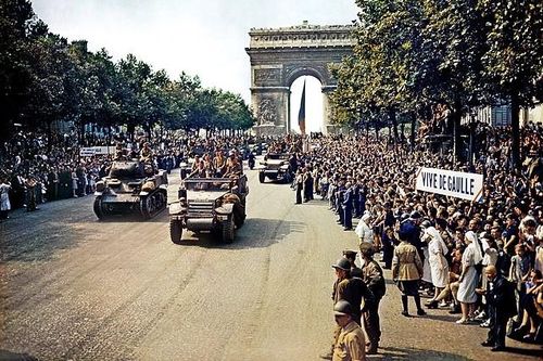 Những bài học lịch sử giá trị của việc giải phóng Thủ đô Paris