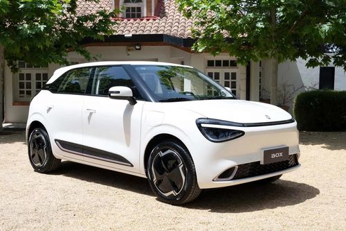 SUV điện cỡ A đến từ Trung Quốc sạc đầy chạy được 310 km