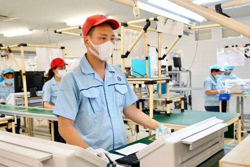 Số người có việc làm tăng, thu nhập bình quân đạt 8,4 triệu đồng/tháng
