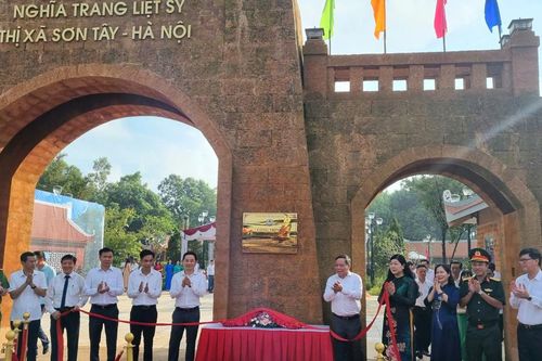 Khánh thành công trình nghĩa trang liệt sĩ thị xã Sơn Tây