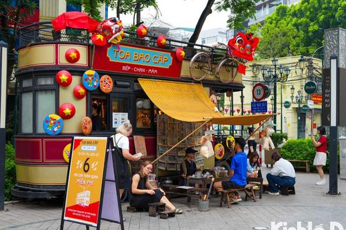 Những toa tàu du hành ngược về thời bao cấp Hà Nội