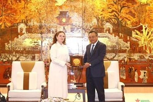 Chủ tịch UBND Thành phố Trần Sỹ Thanh tiếp tân Đại sứ New Zealand tại Việt Nam