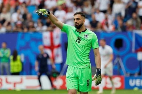 Liverpool chiêu mộ thành công thủ môn nổi tiếng EURO 2024