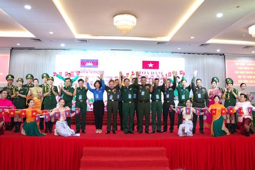 Tọa đàm Giao lưu sĩ quan trẻ BĐBP Việt Nam và sĩ quan trẻ Lục quân, Hiến binh Campuchia lần thứ hai, năm 2024