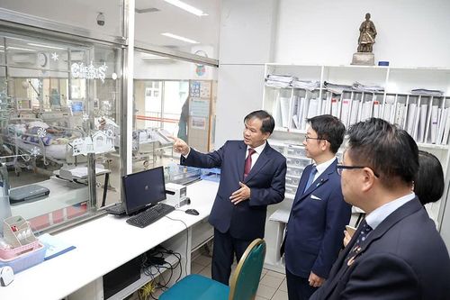 Bệnh viện Bạch Mai đề xuất xây dựng Trung tâm cấp cứu đa năng mang tầm quốc tế