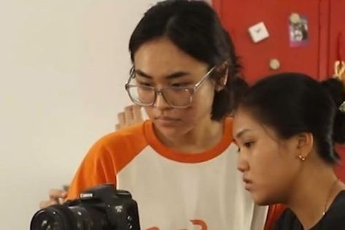 Khi người trẻ làm phim để cứu giúp những mảnh đời khó khăn