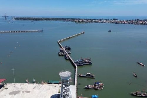 Hoàn thành xây dựng gần 1 năm, vì sao cảng cá Thuận An chưa công bố mở cảng?
