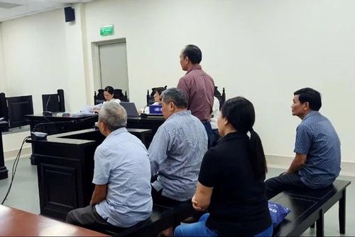 Cựu Chủ tịch xã lĩnh án vì làm giả tài liệu