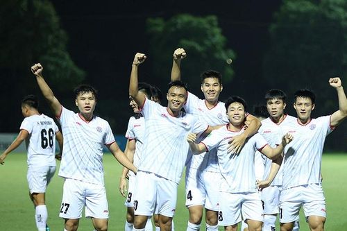 V-League 2 ổn định nhờ những chiếc vé vớt?