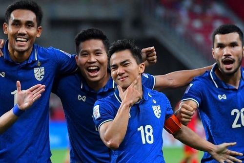 Thái Lan công bố danh sách đấu tuyển Việt Nam: Vắng Chanathip, Theerathon
