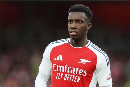 Arsenal bán tiền đạo bị chê 'chân gỗ', thu về khoản tiền lớn