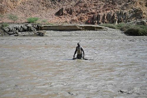 Bàng hoàng hình ảnh sau sự cố vỡ đập ở miền Đông Sudan