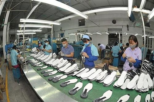 Nhiều doanh nghiệp da giày có đơn hàng xuất khẩu đến hết năm