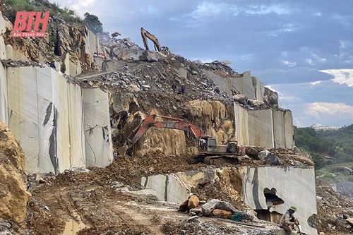 Siết chặt hoạt động khai thác khoáng sản