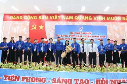 Xây dựng đội ngũ cán bộ Hội nhiệt huyết, vững kiến thức, giỏi kỹ năng