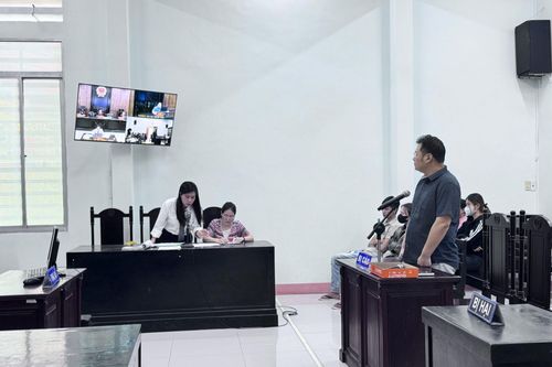 Bác kháng cáo của đối tượng đập phá xe người khác