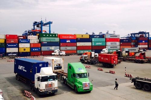 TP. Hồ Chí Minh dự kiến thu 2.100 tỷ đồng phí hạ tầng cảng biển trong năm 2024
