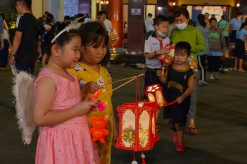 Ban Hướng dẫn Phật tử GHPGVN TP.HCM kêu gọi tổ chức Tết Trung thu cho trẻ em nghèo