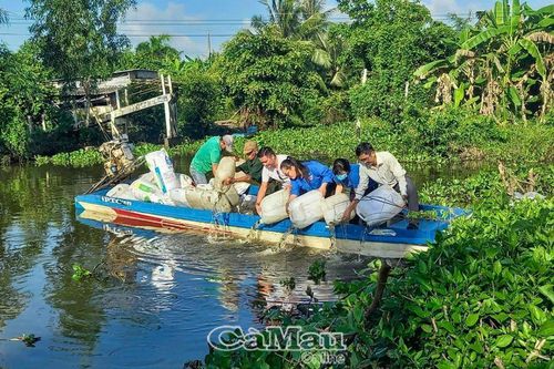 Tuổi trẻ bảo vệ nguồn lợi thủy sản
