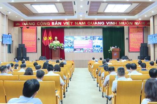 Phát huy dân chủ cơ sở, tăng cường phòng, chống tham nhũng, tiêu cực