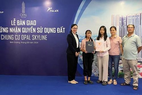 Chủ đầu tư Hà An bàn giao hàng trăm sổ hồng cho cư dân