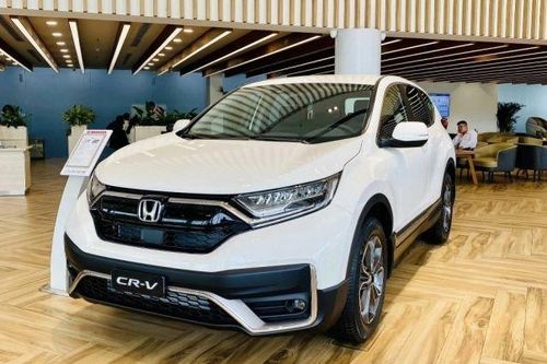Giá lăn bánh Honda CR-V mới nhất giảm giá cực rẻ lại kèm ưu đãi sốc, Mazda CX-5 dễ bị soán ngôi doanh số