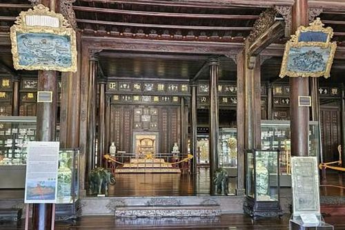 Thừa Thiên Huế: Định danh cổ vật trên không gian số