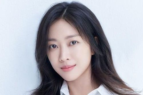 K-Biz có thêm 'cô dâu tháng 10' Jo Bo Ah, nơi tổ chức giống hôn lễ BinJin