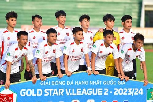 HAGL tiếp sức để Long An ở lại giải hạng Nhất 2024/25