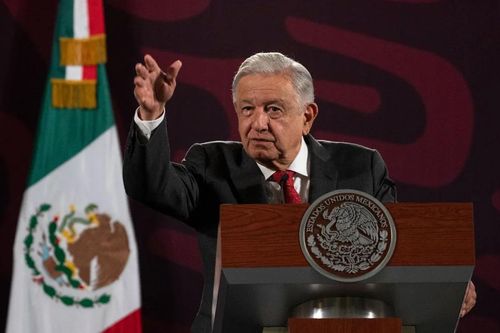 Mexico tạm dừng quan hệ với Đại sứ quán Mỹ và Canada
