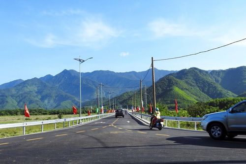 Đà Nẵng: Thông xe kỹ thuật tuyến giao thông ở xã miền núi Hòa Bắc