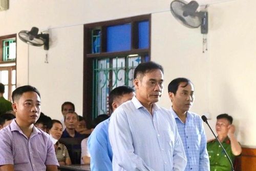Bán đất quá quyền hạn, 4 cựu cán bộ xã ở Hà Tĩnh lĩnh án