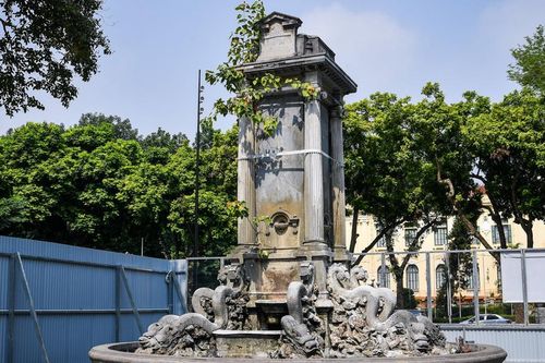 Kiến trúc độc đáo của đài phun nước Con Cóc 120 năm sắp được tu bổ