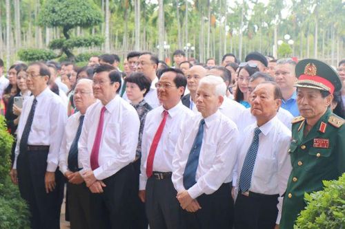 Lễ giỗ 83 năm các đồng chí nguyên lãnh đạo Đảng và đồng bào, chiến sĩ hy sinh tại huyện Hóc Môn