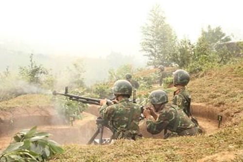 'Trận đánh' trên thao trường Động Móc