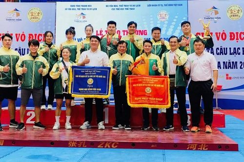 Đoàn TPHCM xếp hạng nhất tại giải cử tạ các câu lạc bộ quốc gia 2024