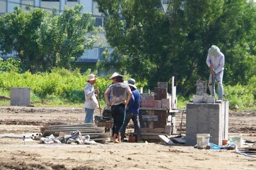 TPHCM tìm giải pháp vượt bẫy thu nhập trung bình