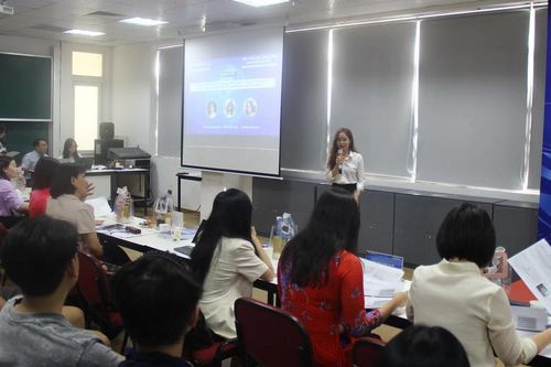 Diễn đàn học thuật cho sinh viên kinh tế tài chính